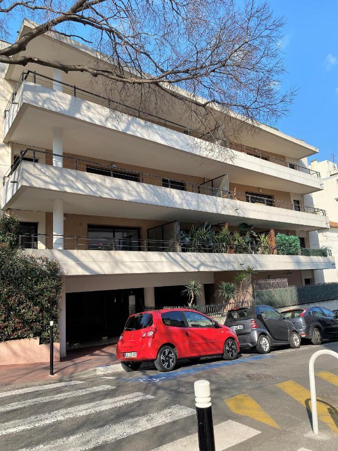 T2 proche de la gare, à 10 minutes à pieds de la Croisette, piscine&parking dans résidence de haut standing Cannes Exterior foto