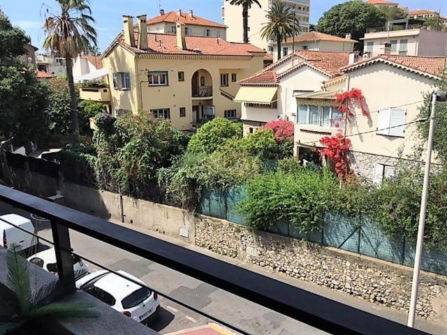 T2 proche de la gare, à 10 minutes à pieds de la Croisette, piscine&parking dans résidence de haut standing Cannes Exterior foto